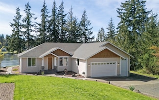 431 E Agate Beach Dr, Shelton, WA 98584
