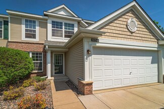 5075 149th St N Unit 2, Hugo, MN 55038