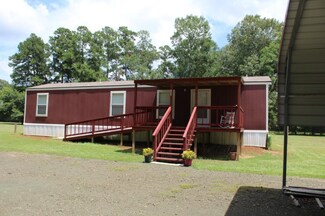208 Rolling Green Dr, Pineland, TX 75968