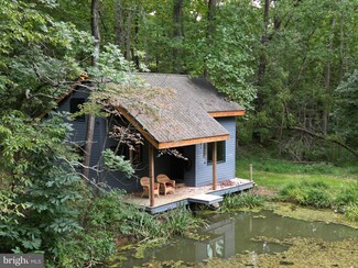 18526 Horseshoe Bend Rd, Sharpsburg, MD 21782
