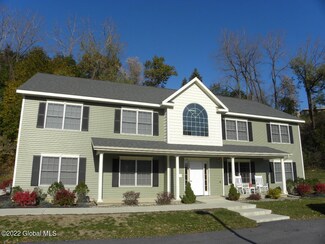 20 Mercer St Unit A, Waterford, NY 12188