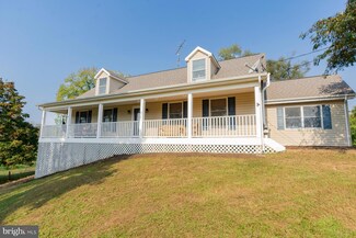 1373 Lost Rd, Martinsburg, WV 25403