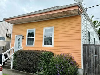 2721 2nd St, New Orleans, LA 70113