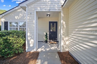 102 Pine Ridge Dr, Bluffton, SC 29910