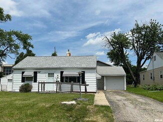 611 W Joan Ave, Peoria, IL 61614