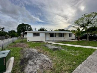5826 SW 26th St, West Park, FL 33023