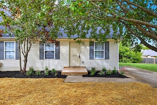 203 Maple Leaf Ln, Nicholasville, KY 40356