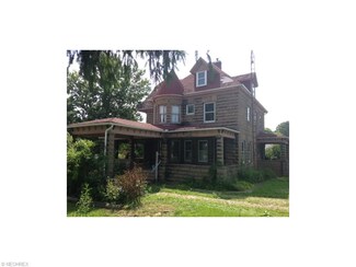 212 West, Baltic, OH 43804
