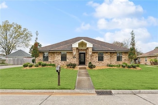 3404 Lake Des Allemands Dr, Harvey, LA 70058