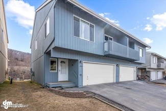 13783 Hunterwood Ln Unit 109, Eagle River, AK 99577