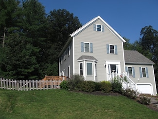 5 Penny Ln, Townsend, MA 01469