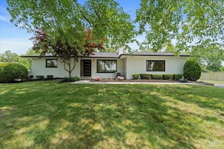 10047 Humphrey Rd, Cincinnati, OH 45242