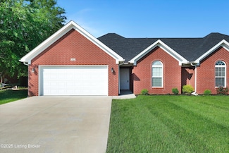 161 W Woodlake Cir, Mount Washington, KY 40047