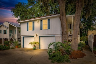 239 Georgia St, Saint Simons Island, GA 31522