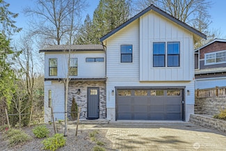 12105 NE 105th St, Kirkland, WA 98033