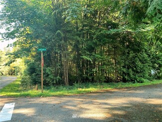77 Ketch Ln, Port Ludlow, WA 98365