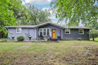 219 Grandview Dr, Old Hickory, TN 37138