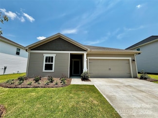1422 Windy Park Dr, Stanley, NC 28164