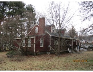 51 Plantation St, Northbridge, MA 01534