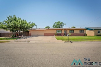 2209 W Mann Ave, Artesia, NM 88210