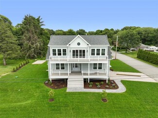64 Dory St, Jamestown, RI 02835