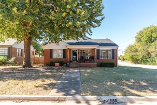 5221 N Dewey Ave, Oklahoma City, OK 73118