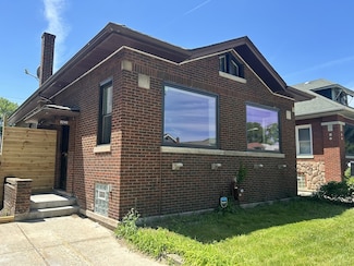 8240 S Dante Ave, Chicago, IL 60619