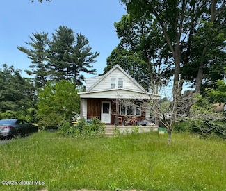 2937 Myrtle Ave, Schenectady, NY 12306