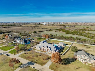 1990 Broken Lance Ln, Rockwall, TX 75032