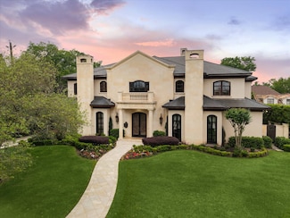 5530 Tilbury Dr, Houston, TX 77056