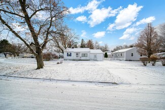 595 Hunt Place, Ypsilanti, MI 48198