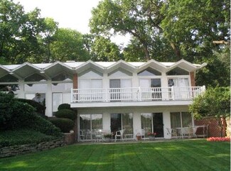 10 Longwood Ct, Elkhart, IN 46516