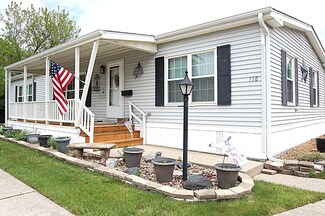 1350 E North St Unit 116, Crown Point, IN 46307