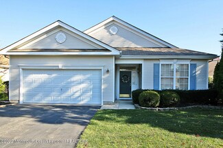 17 Jonahs Pond Ln, Barnegat, NJ 08005