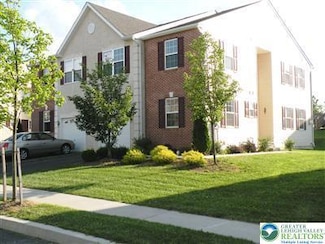 3751 Knight Dr, MacUngie, PA 18062
