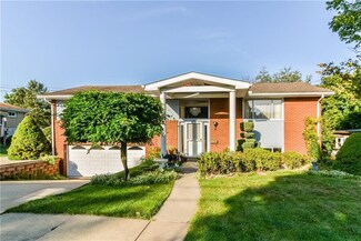 109 Peffer St, Zelienople, PA 16063