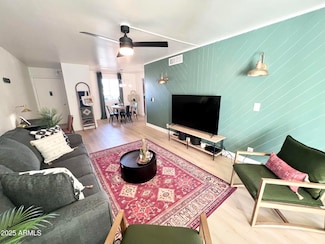 7625 E Camelback Rd Unit B240, Scottsdale, AZ 85251