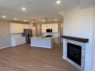 21956 Harvest Ave, Rogers, MN 55374