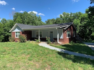 2467 Shady Grove Rd, Carrollton, GA 30116