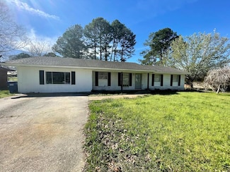 1124 Smith Ln, Monticello, MS 39654