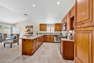 19 Field, Irvine, CA 92620