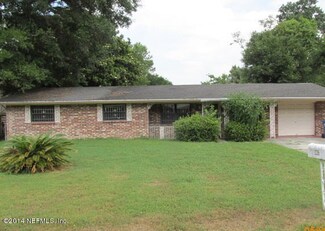 2205 Courtney Dr, Jacksonville, FL 32208
