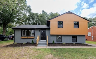 1206 W Roslyn Rd, Colonial Heights, VA 23834