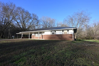 3092 Old Highway 13 S, Linden, TN 37096