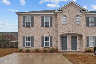 2051 Cambria Dr, Greenville, NC 27834