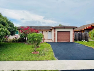 8140 SW 4th St, North Lauderdale, FL 33068