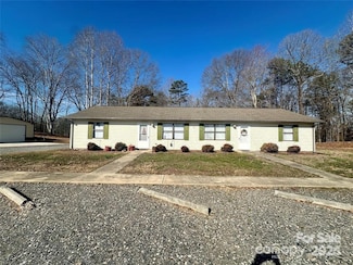 105 Whippoorwill Ridge Rd, Lincolnton, NC 28092