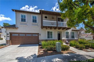 332 Flyers Ln, Tustin, CA 92782