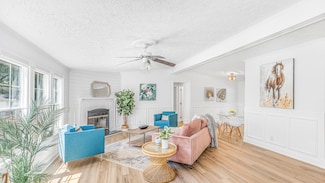118 Regent St, Summerville, SC 29483
