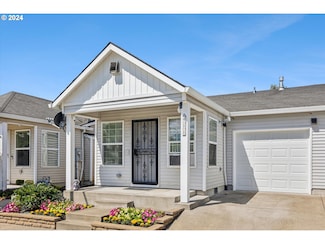 911 SW Junction Place, Gresham, OR 97080